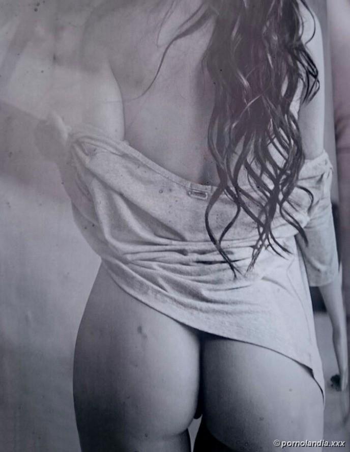 Nyvi Estephan pelada nua na Playboy - Foto 111310