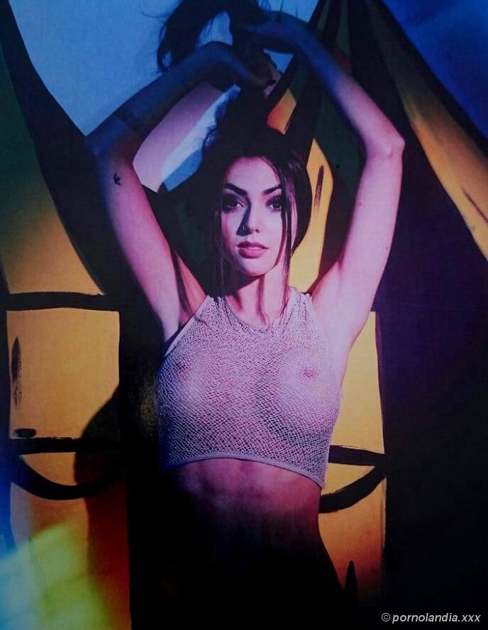 Nyvi Estephan pelada nua na Playboy - Foto 111313
