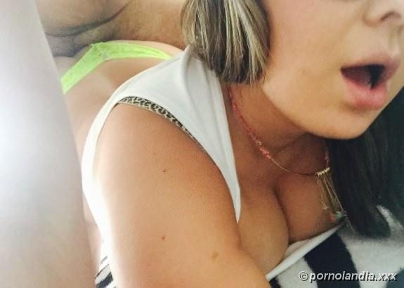 Loira adora tirar selfies na hora do sexo - Foto 124972