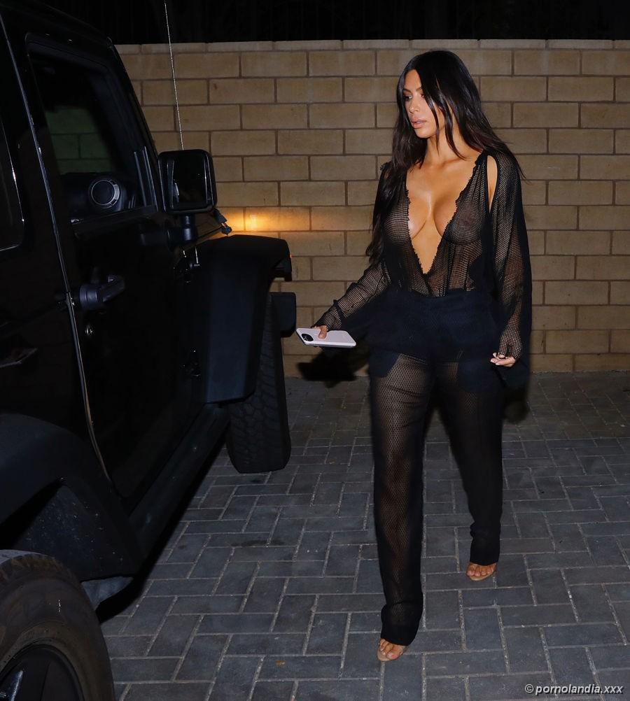Kim Kardashian de vestido transparente - Foto 173376