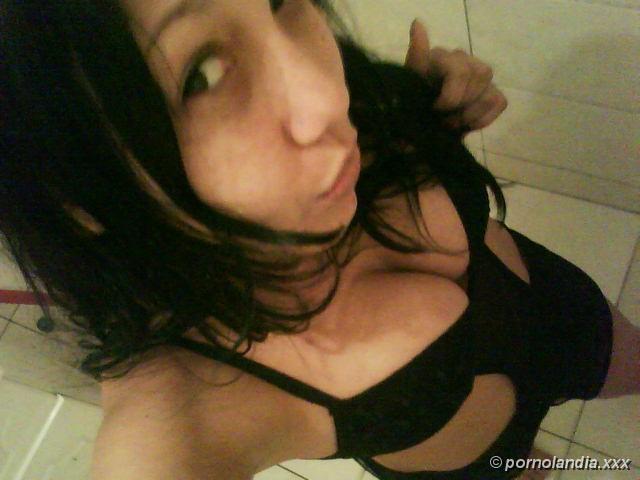 Moreninha com lingerie tirou fotos e caiu no Whatsapp - Foto 9697