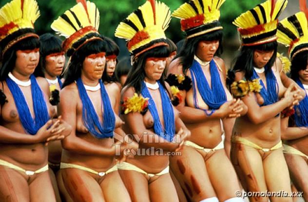 Indigenas Nuas - Foto 97940