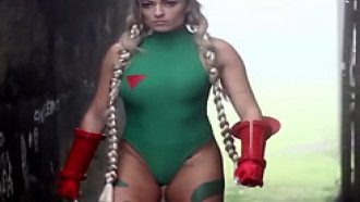 Jaqueline Marques cosplay cammy do street fighter.